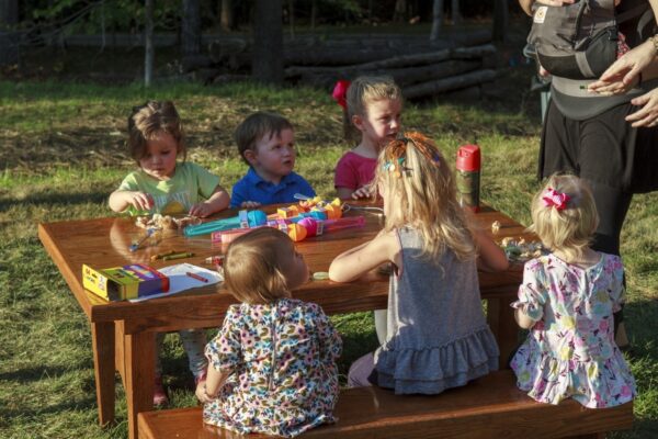 Oak Children's Table with Two Benches