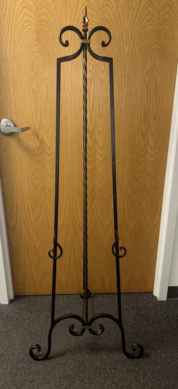 Black gold Easel 5 ft.